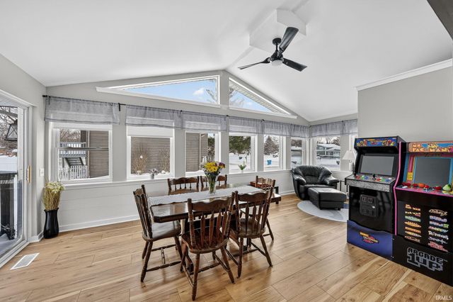 52340 Tallyho Drive, South Bend, IN 46635