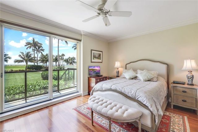 4901 Gulf Shore BLVD N 104, Naples, FL 34103