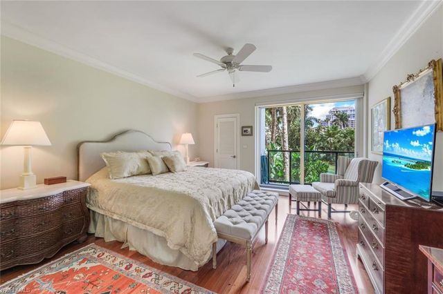 4901 Gulf Shore BLVD N 104, Naples, FL 34103