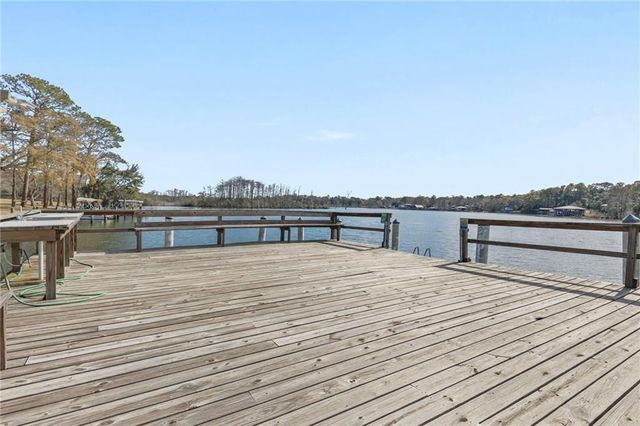 208 Riverbend Drive, Mobile, AL 36605