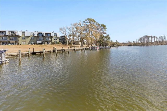 208 Riverbend Drive, Mobile, AL 36605