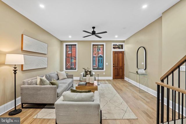 2214 MOUNT VERNON ST, Philadelphia, PA 19130