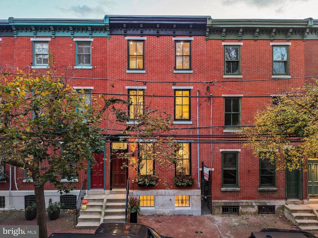 2214 MOUNT VERNON ST, Philadelphia, PA 19130