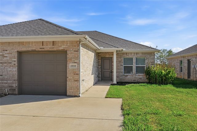 2333 N Hickory Street, Sherman, TX 75092