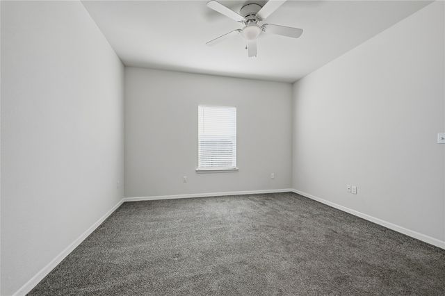 2333 N Hickory Street, Sherman, TX 75092