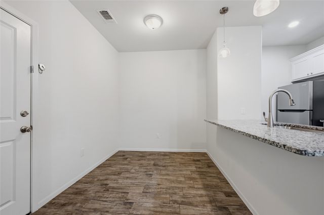 2333 N Hickory Street, Sherman, TX 75092