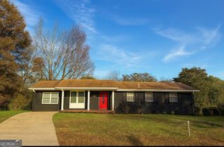 2958 Holcomb Court, East Point, GA 30344