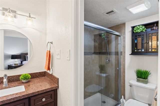 4001 Nasa 1 Parkway 112, El Lago, TX 77586