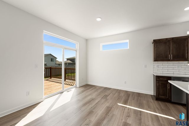 6400 S Dublin Ave Avenue, Sioux Falls, SD 57106