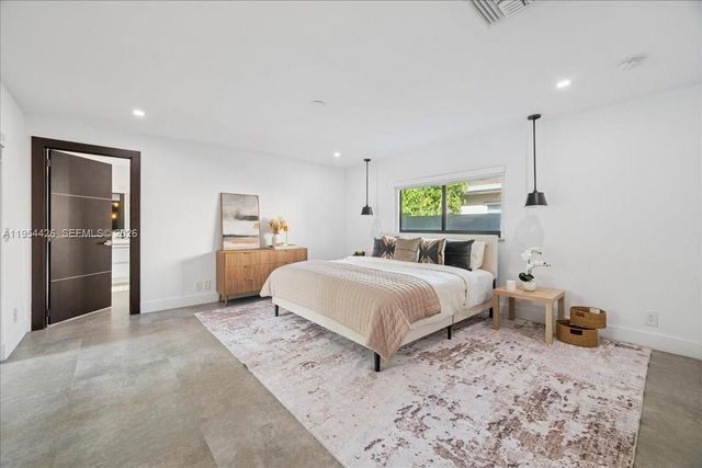 2305 Magnolia Dr, North Miami, FL 33181