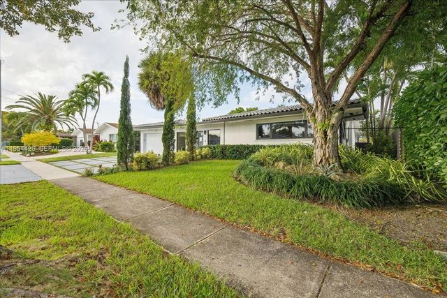 2305 Magnolia Dr, North Miami, FL 33181