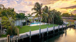 2305 Magnolia Dr, North Miami, FL 33181