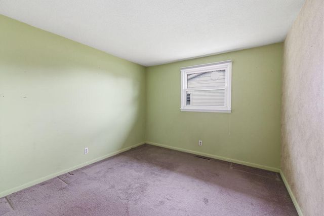 911 W Water Street, New Buffalo City, MI 49117