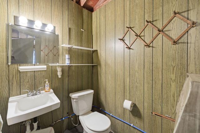 911 W Water Street, New Buffalo City, MI 49117