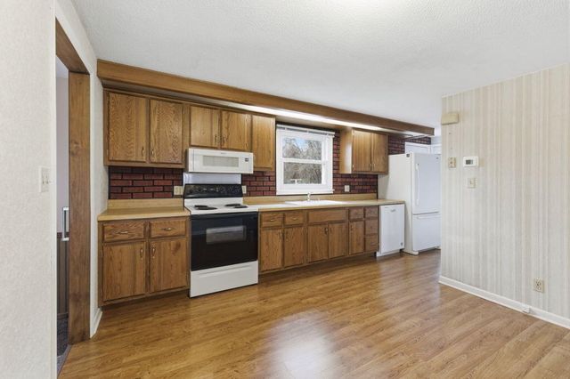 911 W Water Street, New Buffalo City, MI 49117