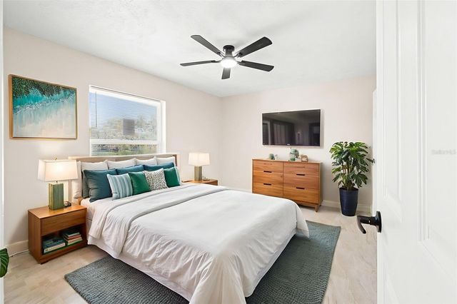 815 SHANGRI LA DRIVE, Seffner, FL 33584