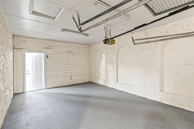 815 SHANGRI LA DRIVE, Seffner, FL 33584