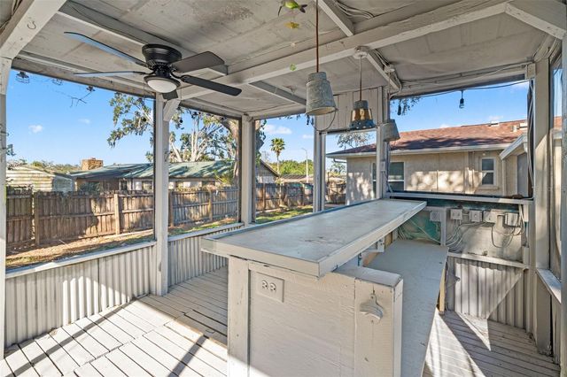 815 SHANGRI LA DRIVE, Seffner, FL 33584