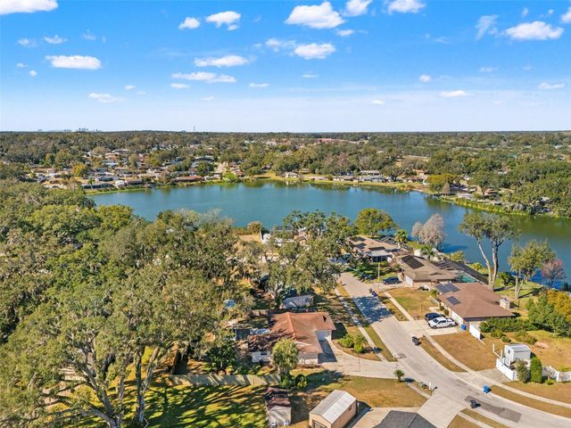 815 SHANGRI LA DRIVE, Seffner, FL 33584