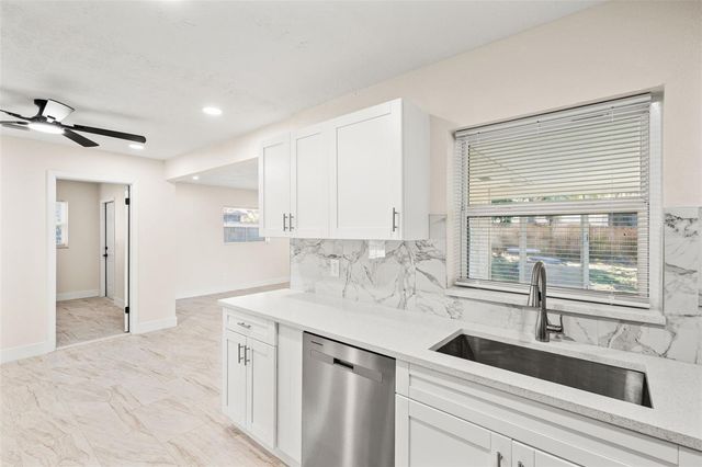 815 SHANGRI LA DRIVE, Seffner, FL 33584