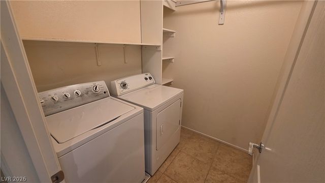6877 Quiet Peeps Place, North Las Vegas, NV 89084