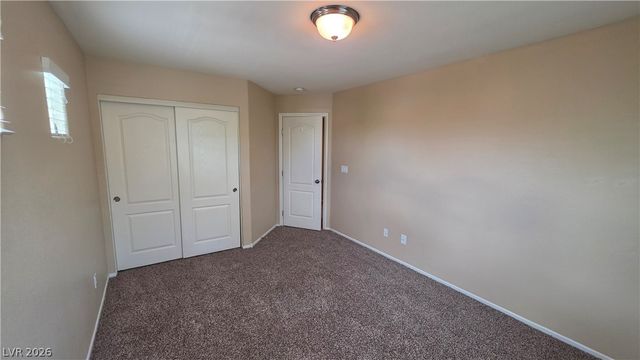 6877 Quiet Peeps Place, North Las Vegas, NV 89084