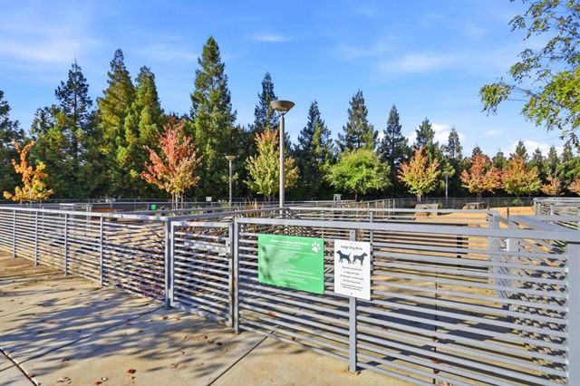 5740 Vibrant Loop, San Jose, CA 95119