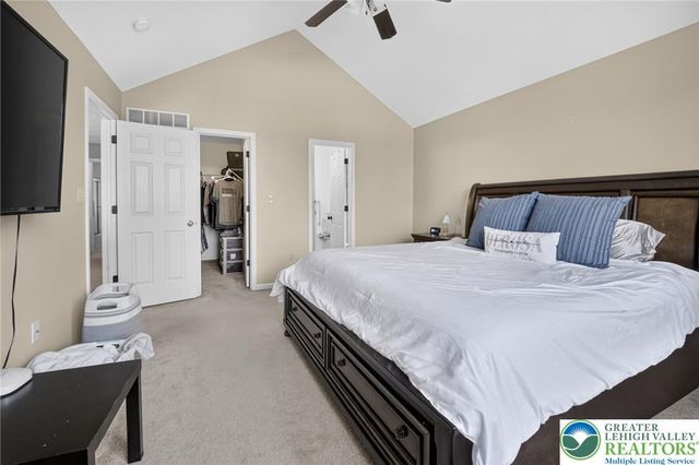 4130 Redbud Drive East, Whitehall Twp, PA 18052