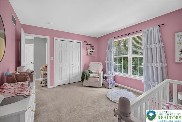 4130 Redbud Drive East, Whitehall Twp, PA 18052