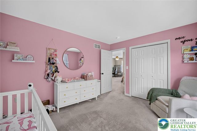 4130 Redbud Drive East, Whitehall Twp, PA 18052