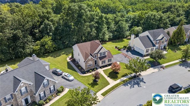 4130 Redbud Drive East, Whitehall Twp, PA 18052