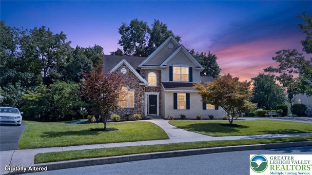 4130 Redbud Drive East, Whitehall Twp, PA 18052