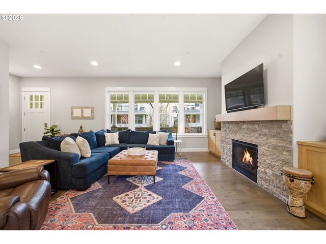 3940 Nw 75TH Ave, Camas, WA 98607