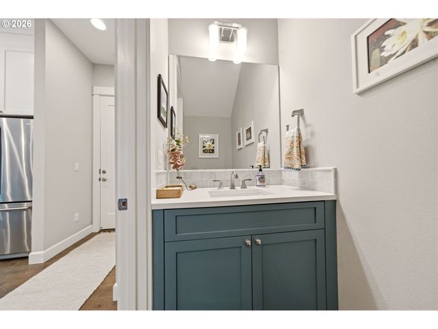 3940 Nw 75TH Ave, Camas, WA 98607