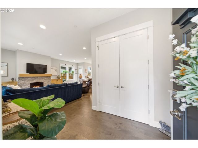 3940 Nw 75TH Ave, Camas, WA 98607