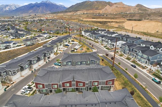 15538 S TRUMPET LN, Bluffdale, UT 84065