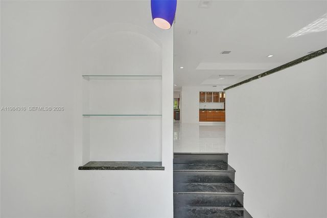 10065 Bay Harbor Ter, Bay Harbor Islands, FL 33154