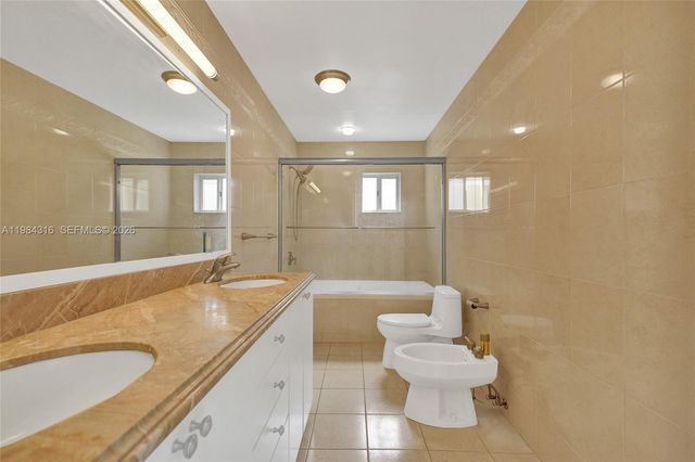 10065 Bay Harbor Ter, Bay Harbor Islands, FL 33154