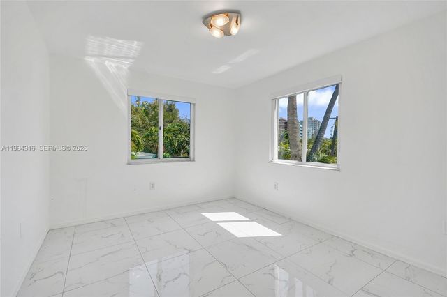 10065 Bay Harbor Ter, Bay Harbor Islands, FL 33154