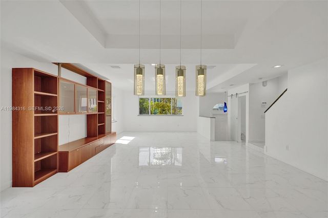 10065 Bay Harbor Ter, Bay Harbor Islands, FL 33154