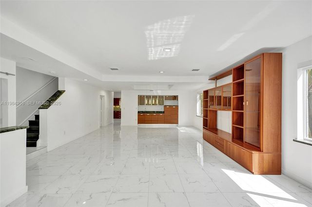 10065 Bay Harbor Ter, Bay Harbor Islands, FL 33154