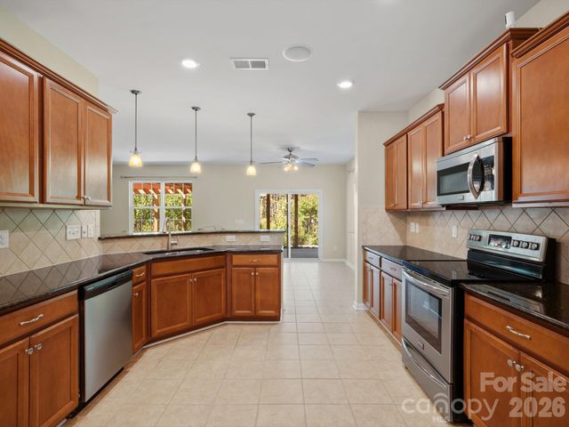 1060 Crawford Drive, Lancaster, SC 29720