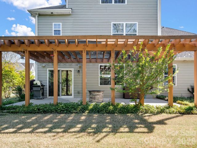 1060 Crawford Drive, Lancaster, SC 29720