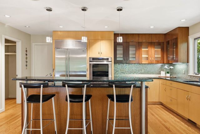40 Warren Street, Newton, MA 02459