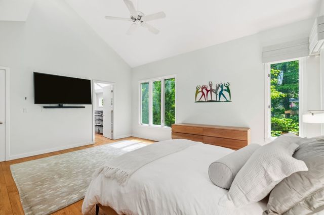 40 Warren Street, Newton, MA 02459