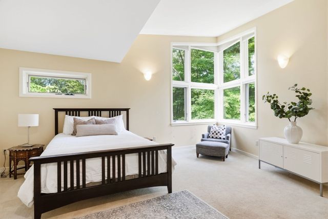 40 Warren Street, Newton, MA 02459