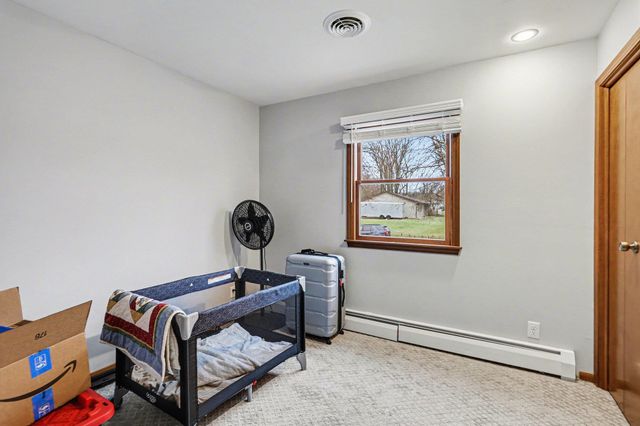 3315 Harris Lane, Bay City, MI 48706