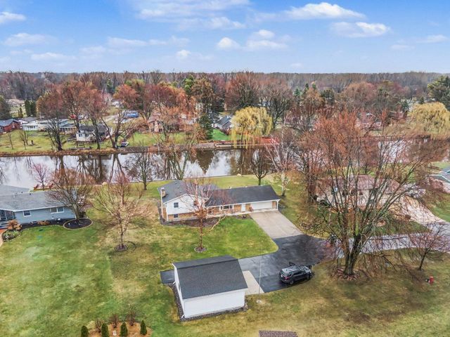 3315 Harris Lane, Bay City, MI 48706