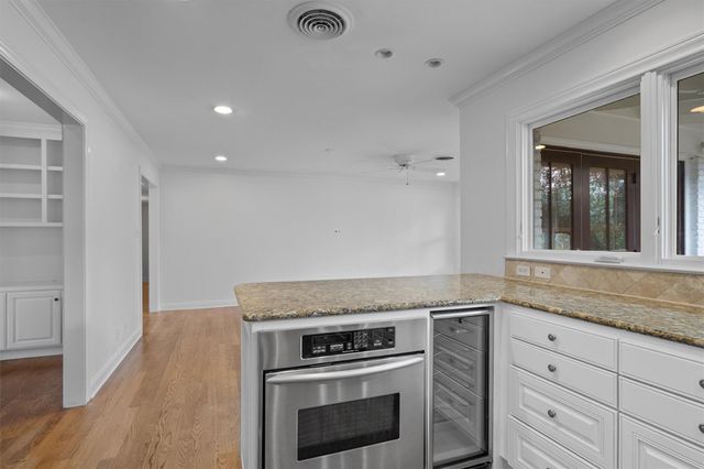 2711 Mountain Laurel DR, Austin, TX 78703