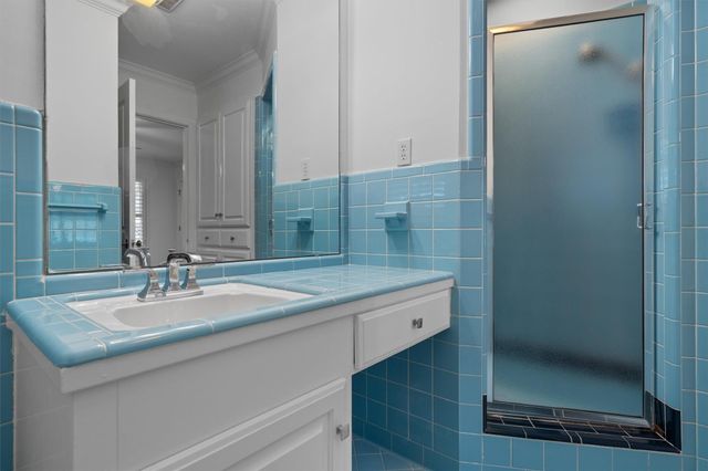 2711 Mountain Laurel DR, Austin, TX 78703